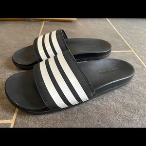 Adidas comfort slides